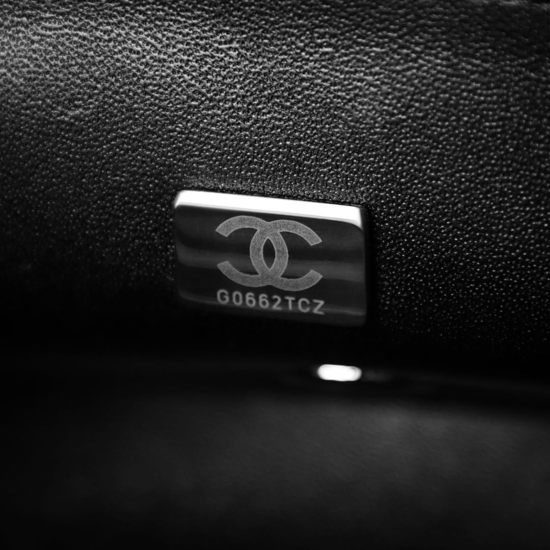 Classic Flap Silver 20cm Chanel 1116.1