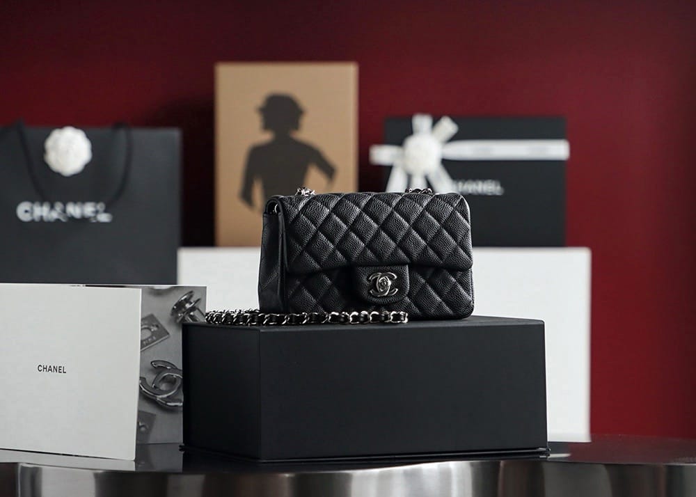 Classic Flap Silver 20cm Chanel 1116.1