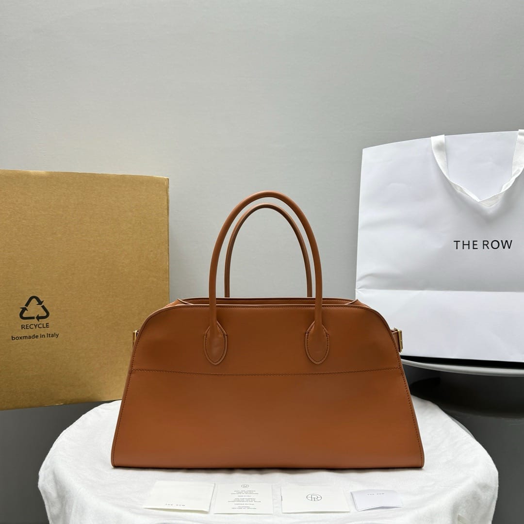 EW Margaux The Row E688158.3