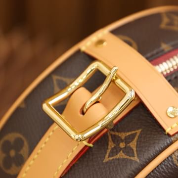Boite chapeau souple Louis Vuitton M45149