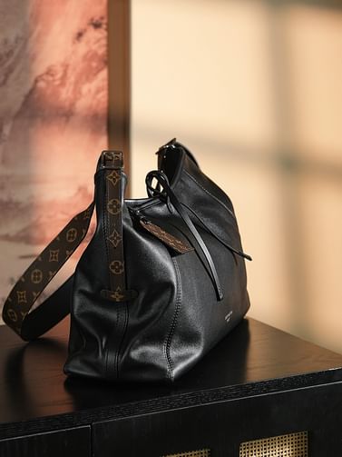 Carryall Dark Louis Vuitton M25143.1