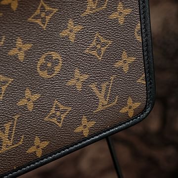 Carryall Dark Louis Vuitton M25143.1