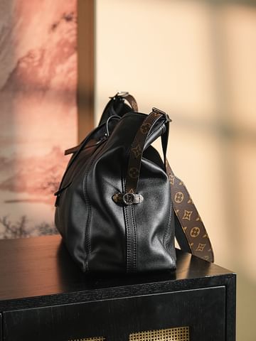 Carryall Dark Louis Vuitton M25143.1