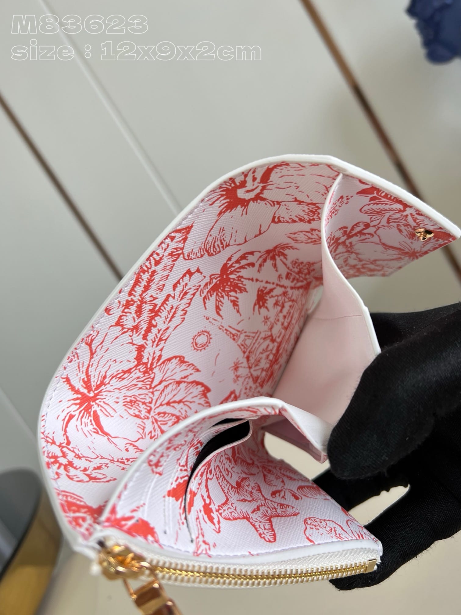 Victorine Louis Vuitton M83623