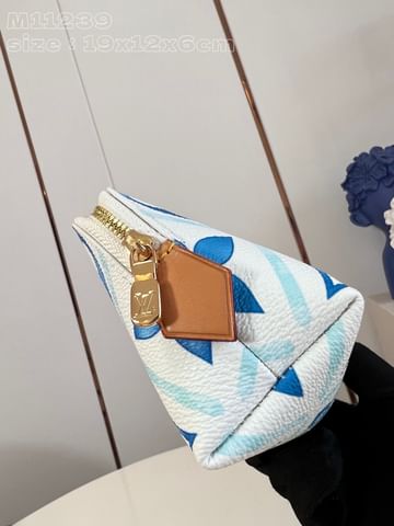 Pochette Cosmétique Louis Vuitton M11239.1