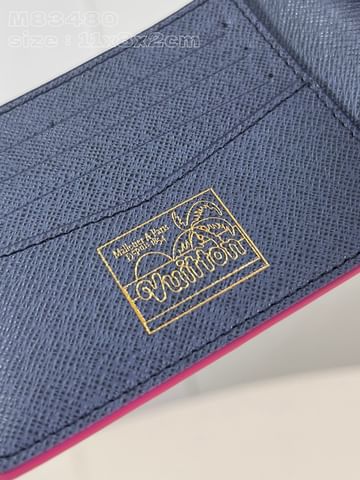 Slender Louis Vuitton M83480