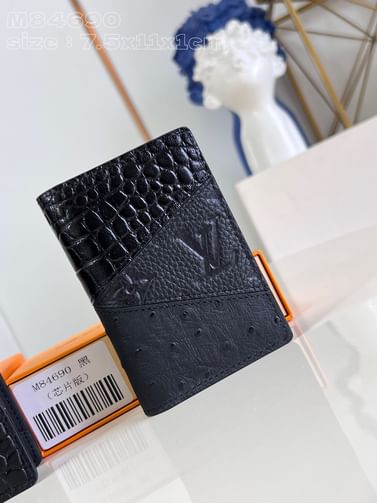 Monogram Eclipse Louis Vuitton M84690