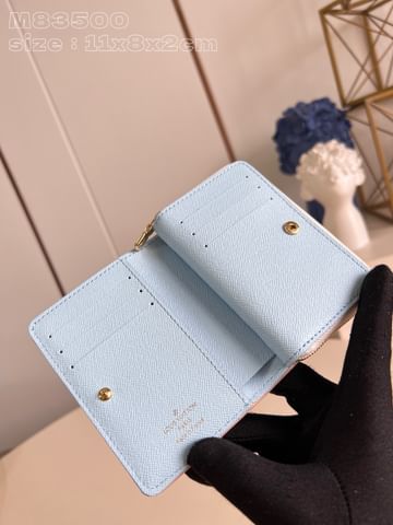Lou Louis Vuitton M83500