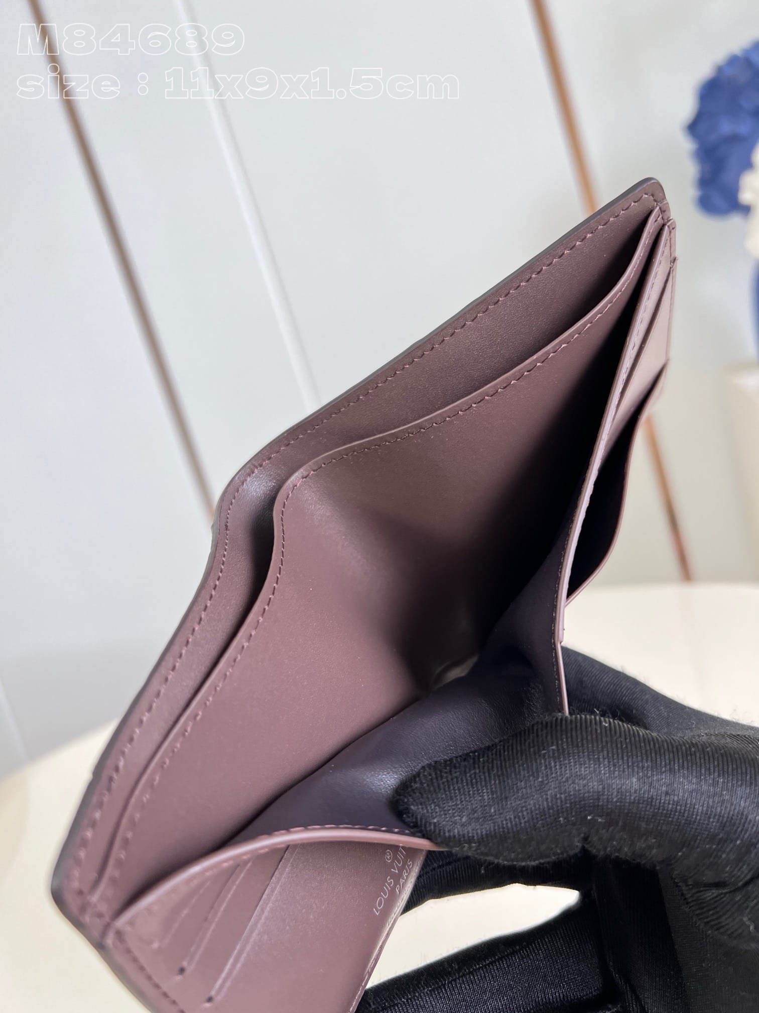 Multiple Louis Vuitton M84689.1