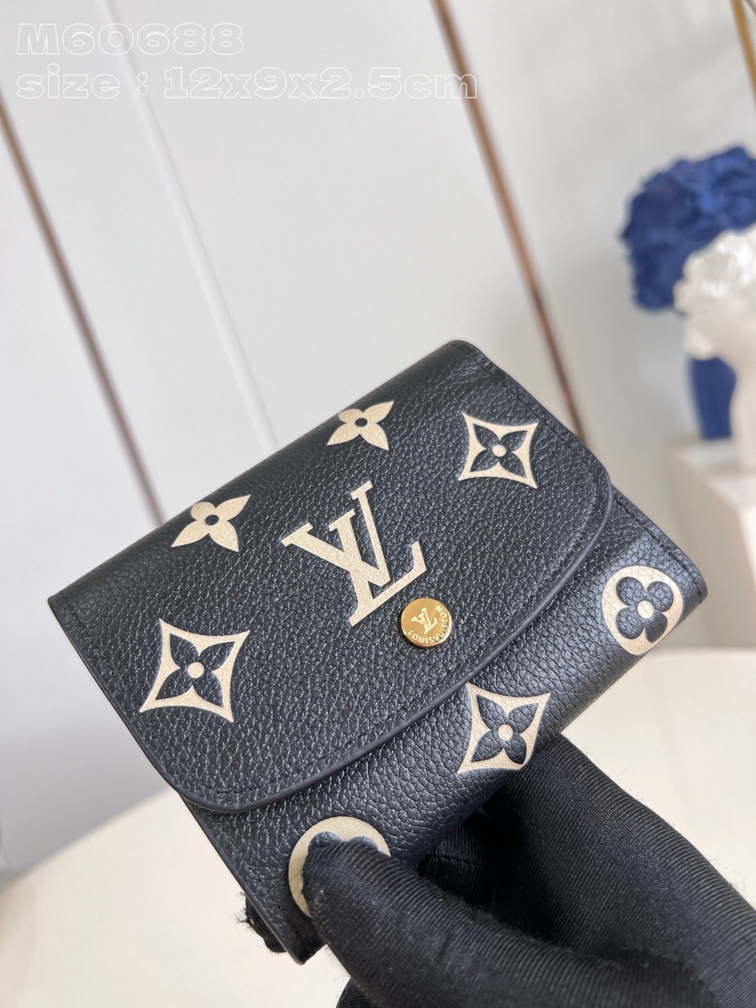 Victorine Louis Vuitton M60688