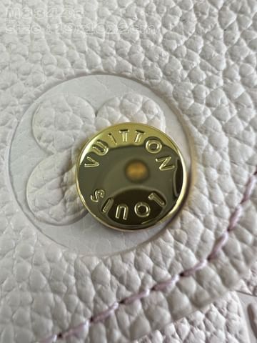 Sarah Louis Vuitton M83443