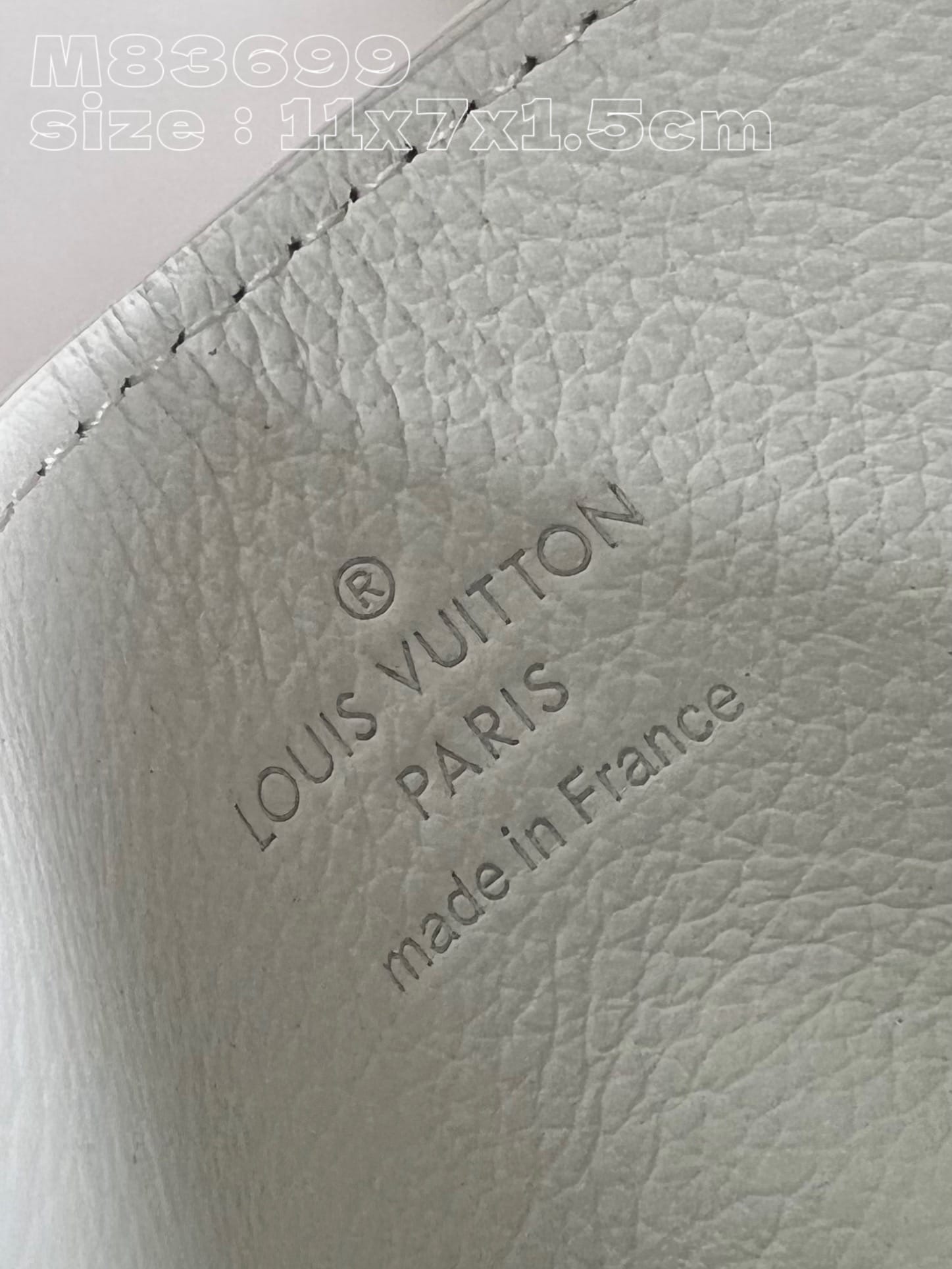 Double Louis Vuitton M83699