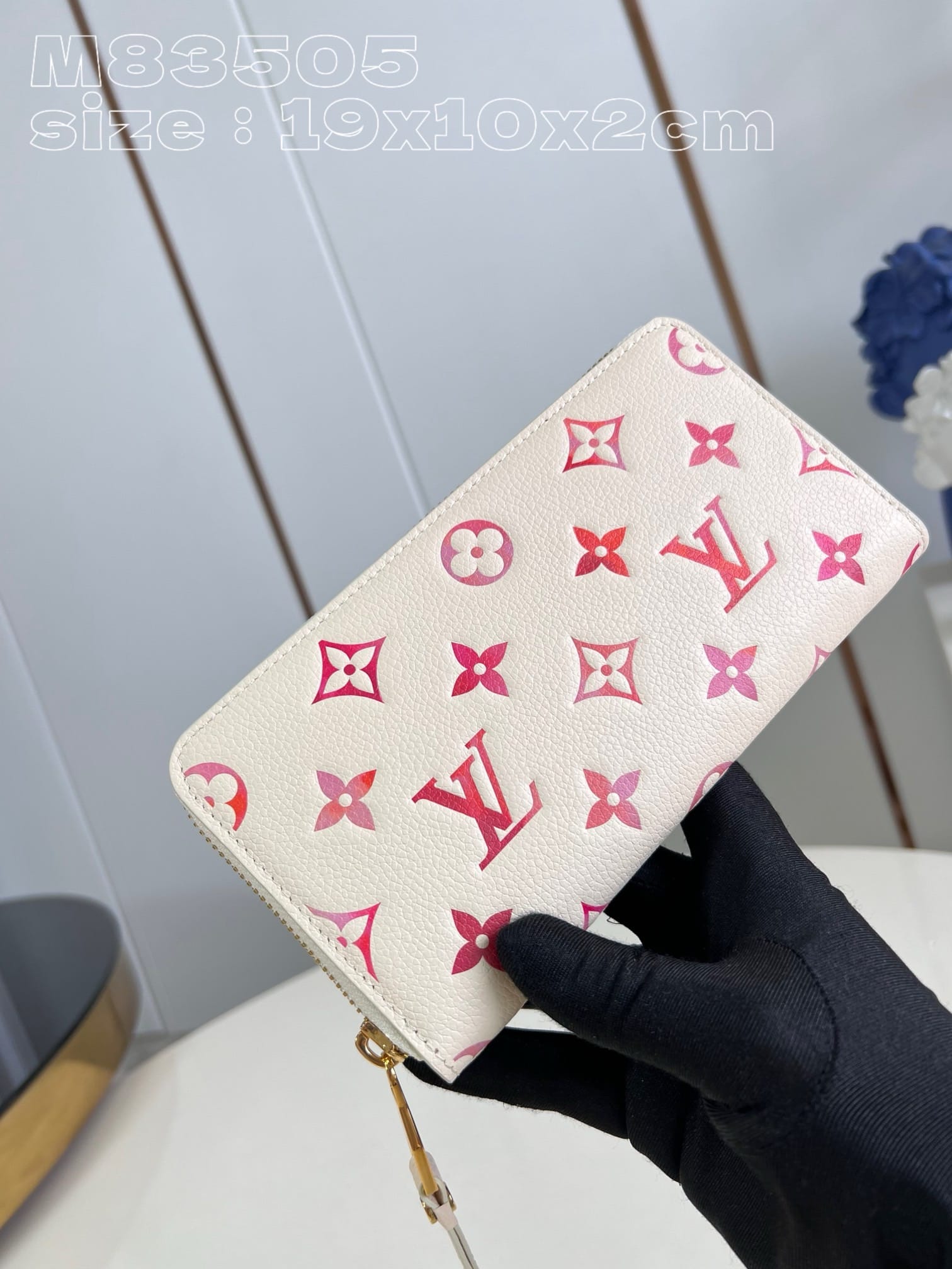 Zippy Louis Vuitton M83505