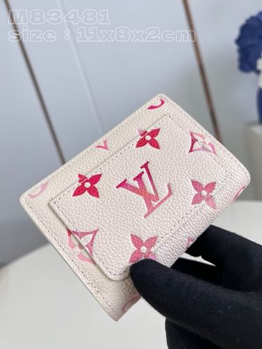Lou Louis Vuitton M83481