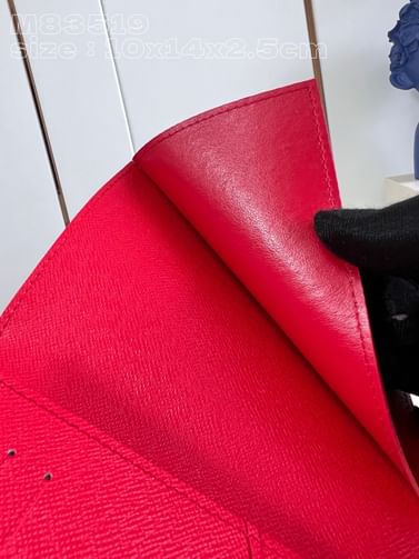 Passport Holder Louis Vuitton M83519
