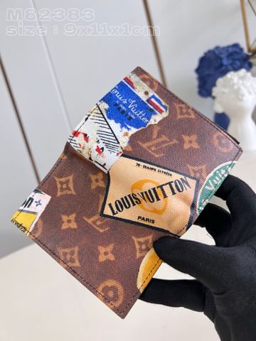 Lisa Louis Vuitton M82383