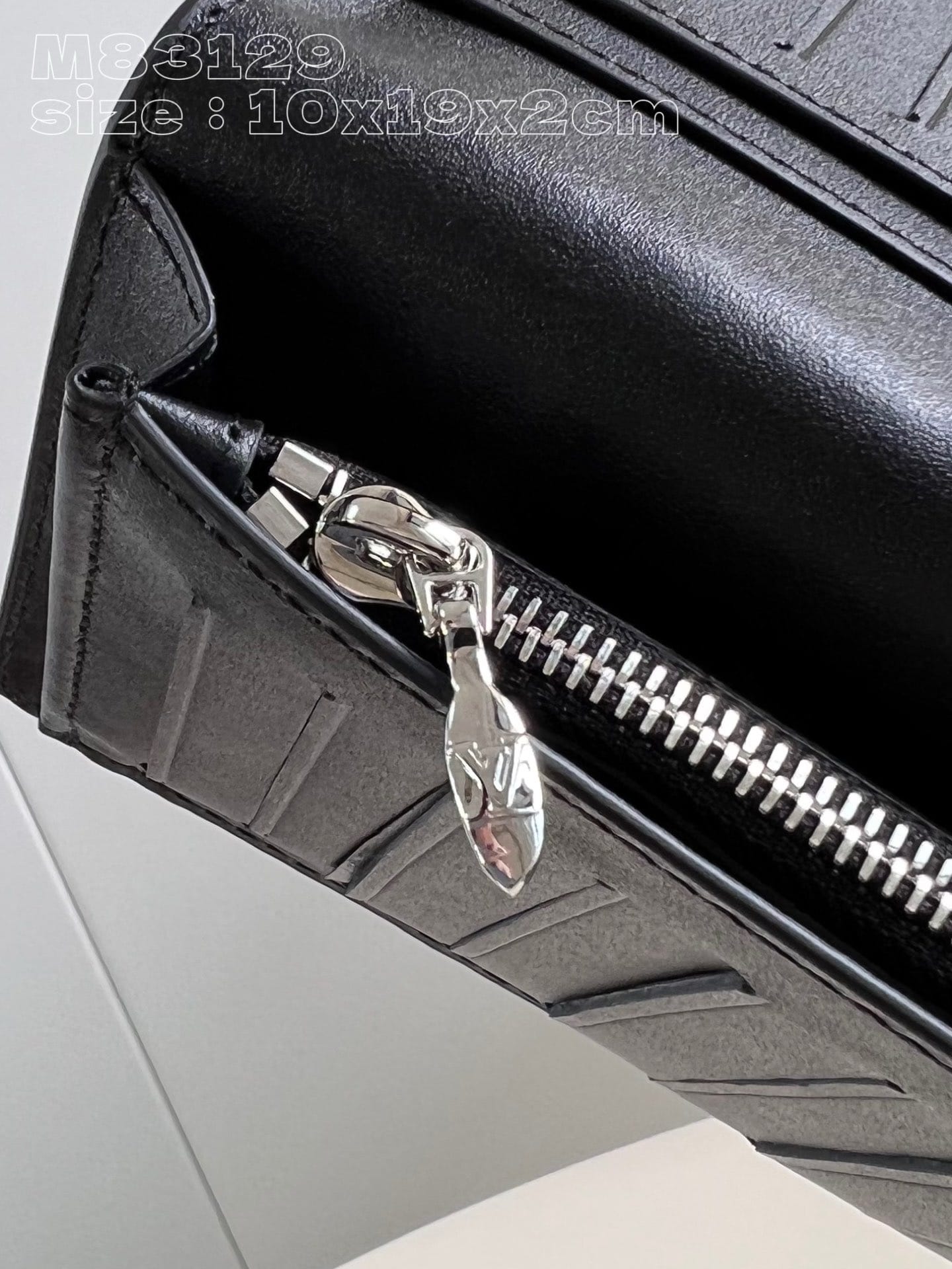 Brazza Louis Vuitton M83129