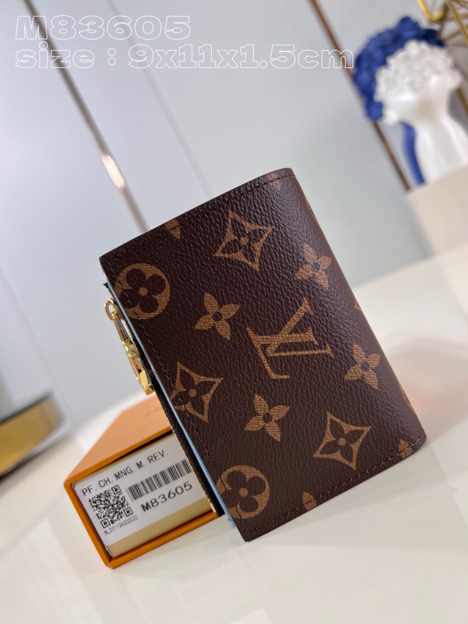 Lisa Louis Vuitton M83605