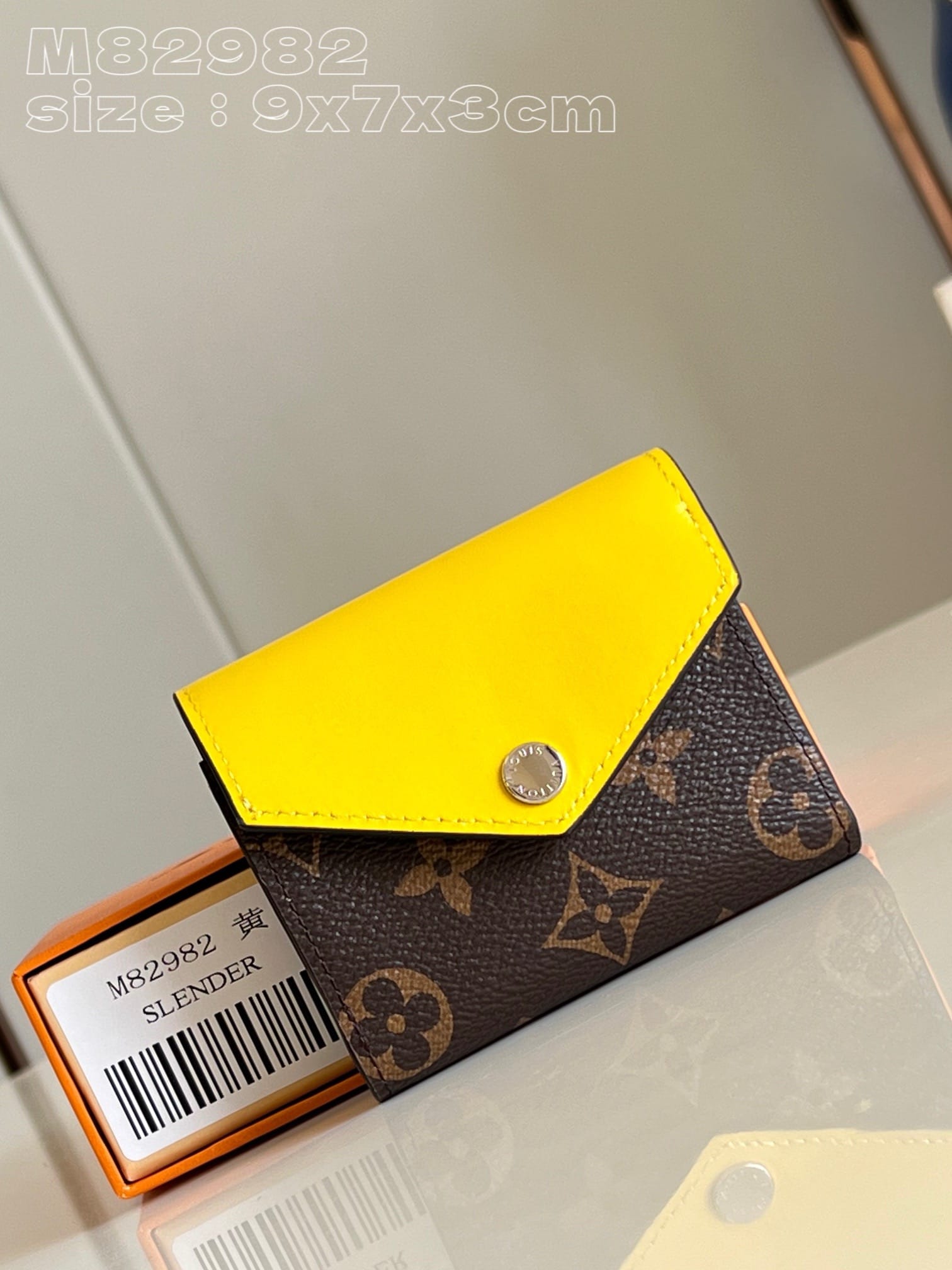 Zoe Louis Vuitton M62933.3