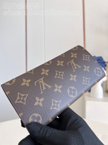 Emilie Louis Vuitton M82919