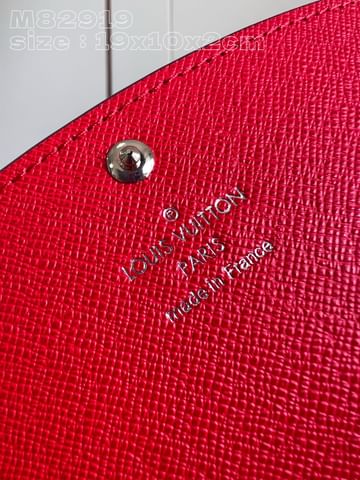 Emilie Louis Vuitton M82919.2