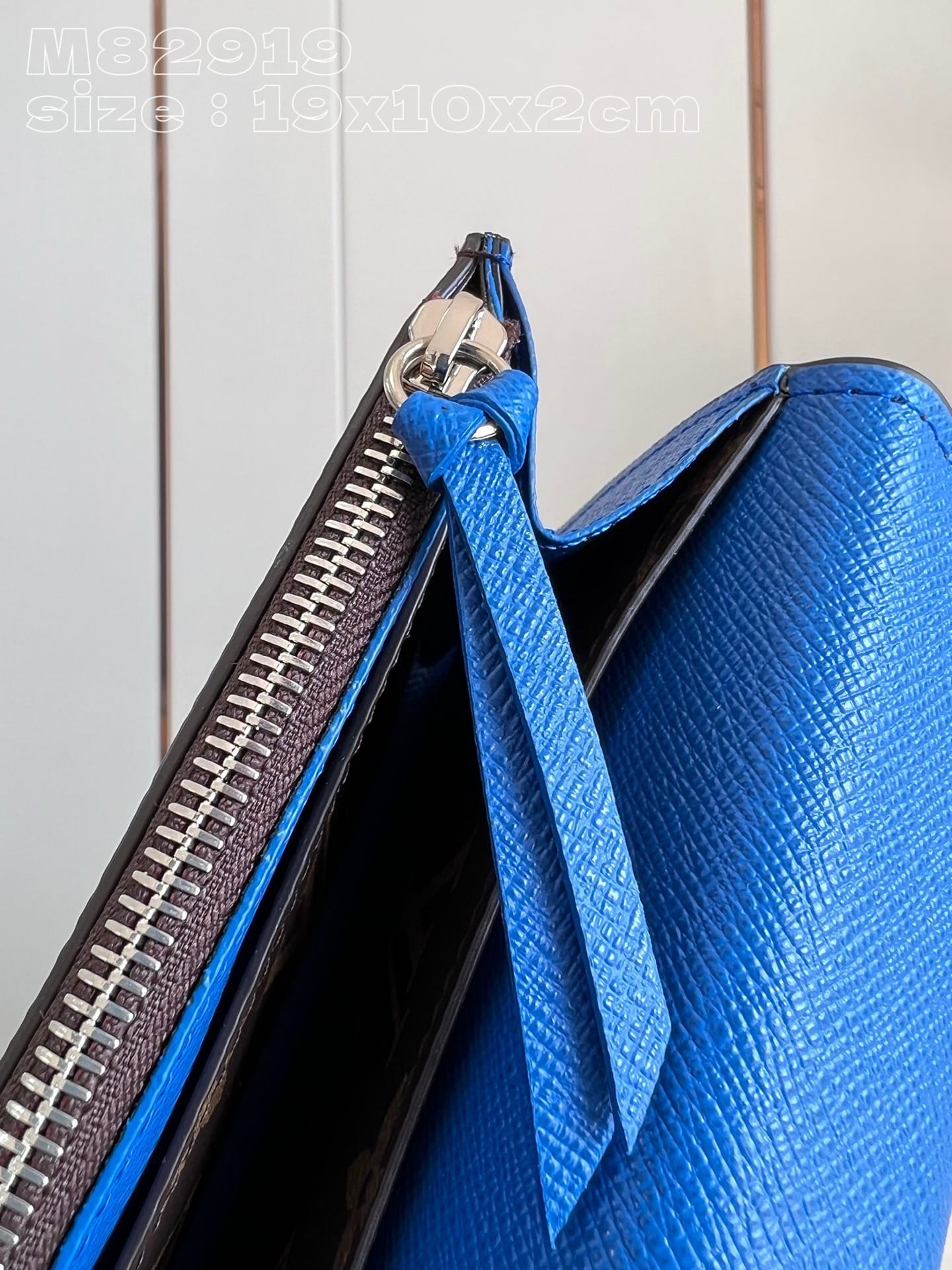 Emilie Louis Vuitton M82919.3