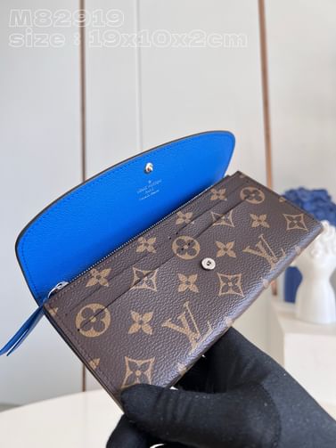 Emilie Louis Vuitton M82919.3