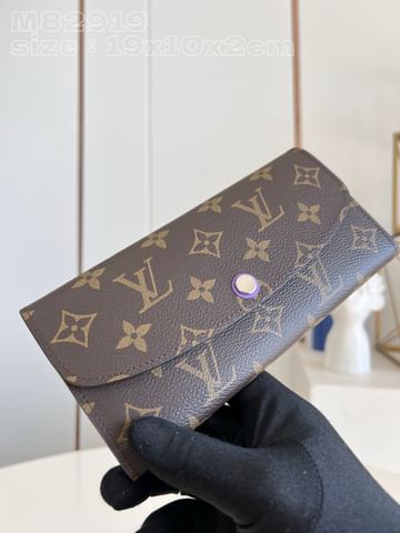 Emilie Louis Vuitton M82919.4