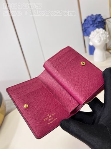 Lou Louis Vuitton M81875
