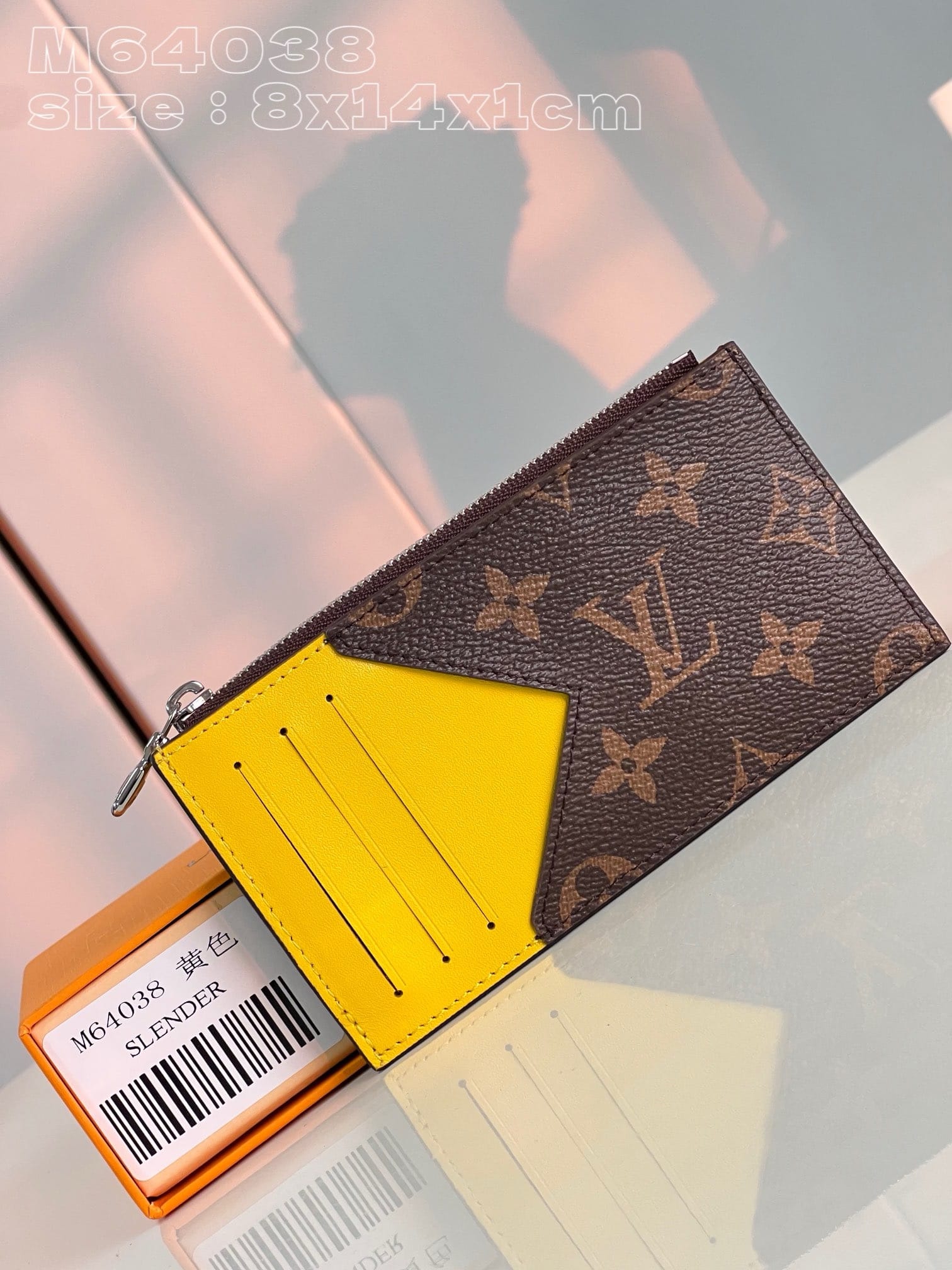 Coin Louis Vuitton M64038.6