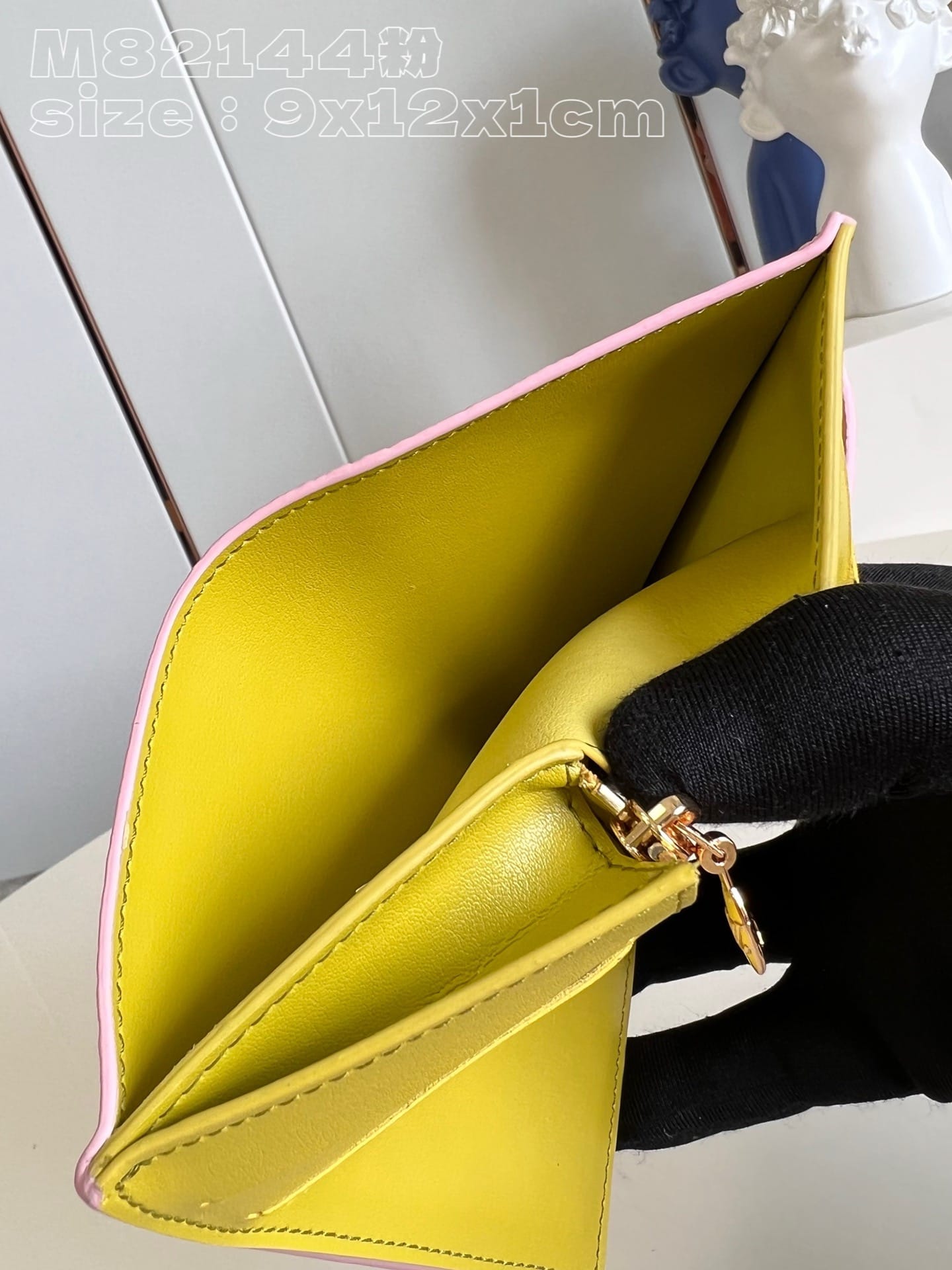 Capucines Louis Vuitton M82461.1