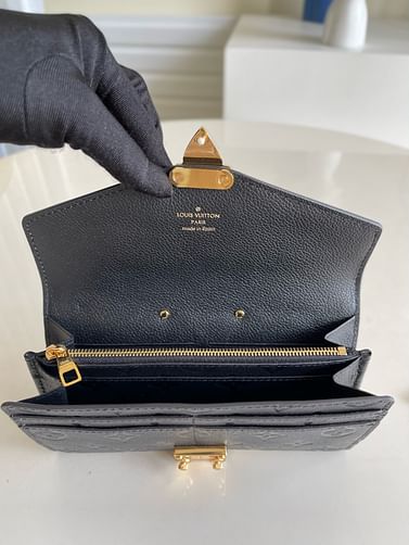 Pallas Louis Vuitton M62458
