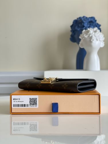 Pallas Louis Vuitton M58415
