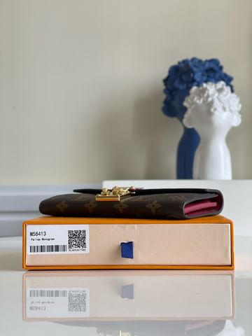Pallas Louis Vuitton M58413