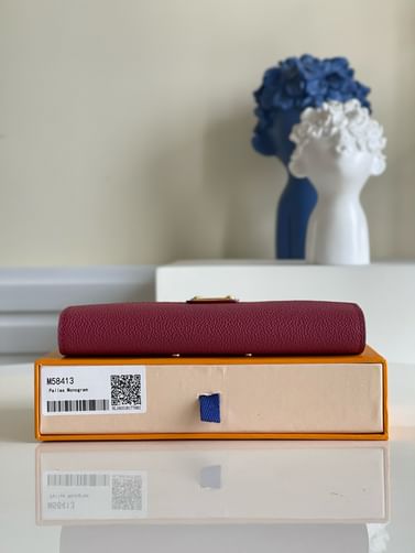 Pallas Louis Vuitton M58413