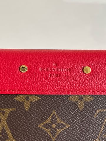 Pallas Louis Vuitton M58414