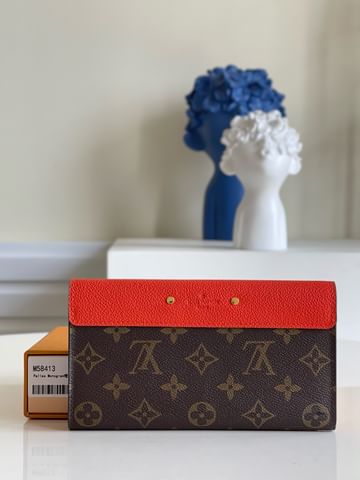 Pallas Louis Vuitton M58413.1