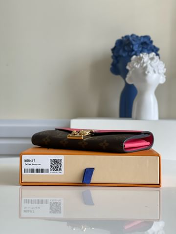 Pallas Louis Vuitton M58417