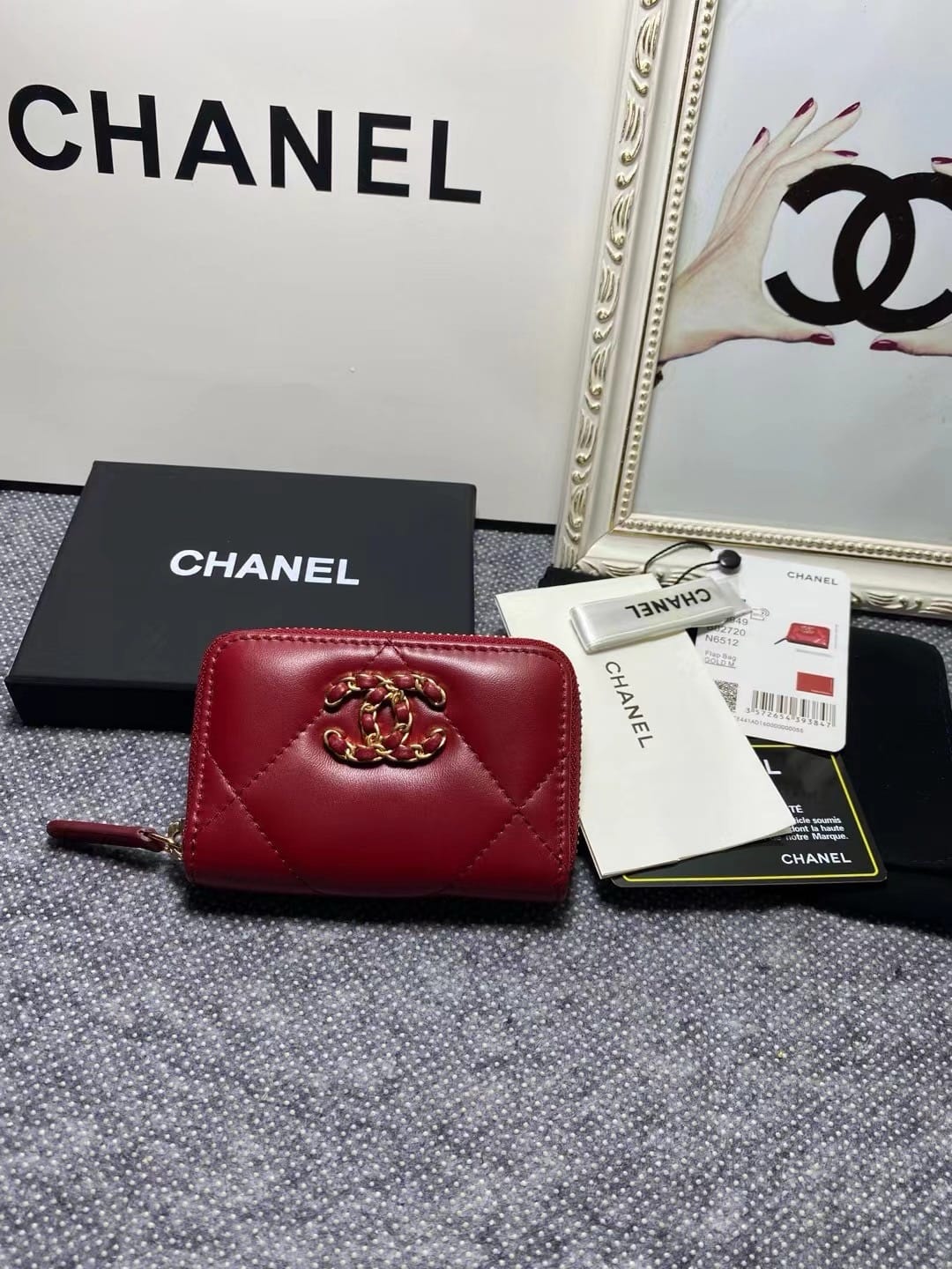 19K Chanel A0949
