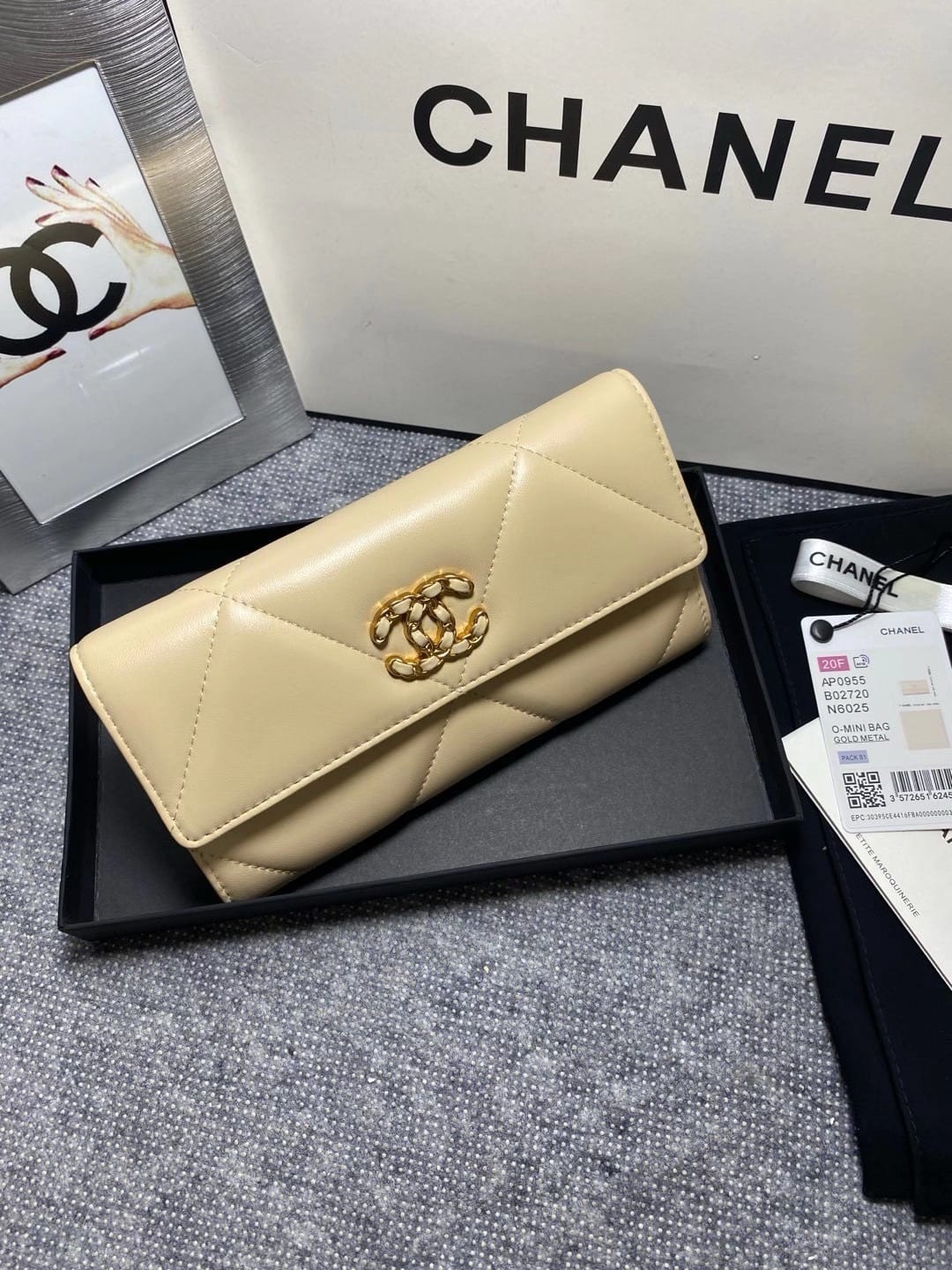 19K Chanel A0955.2