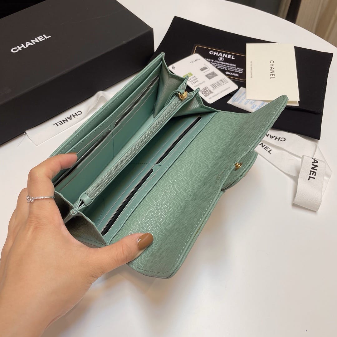 Classic Flap Wallet Chanel 31505