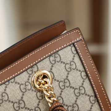 Padlock Gucci 479197.2