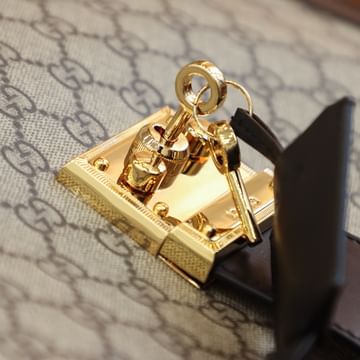 Padlock Gucci 479197