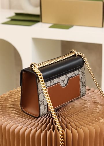 Padlock Gucci 409487