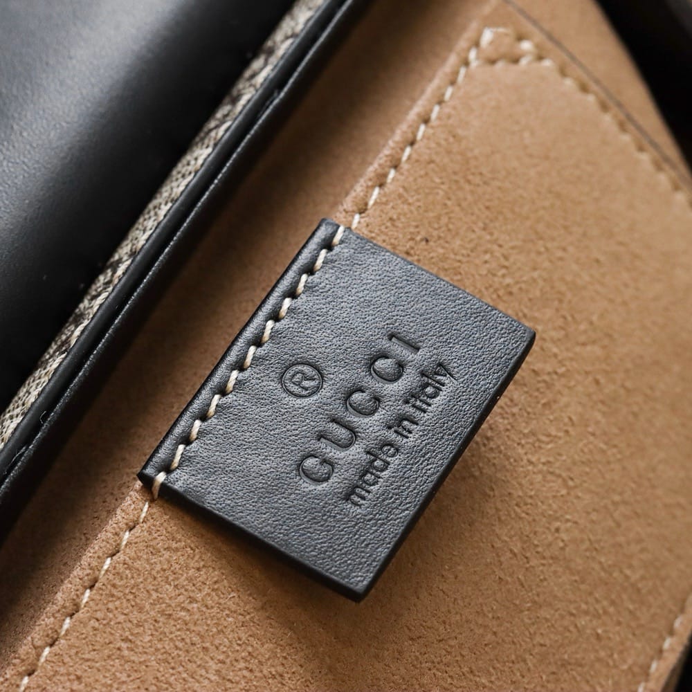 Padlock Gucci 409487