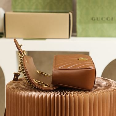 GG Marmont Gucci 443497