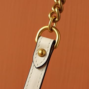 GG Marmont Gucci 739682.1