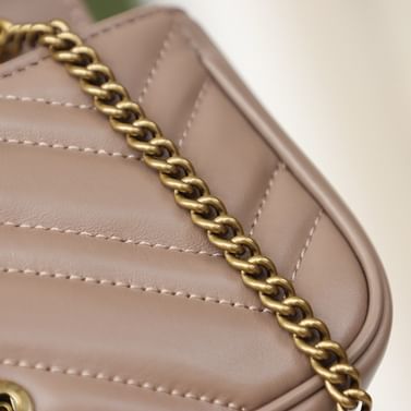 GG Marmont Gucci 476433.1