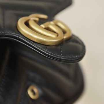 GG Marmont Gucci 476433