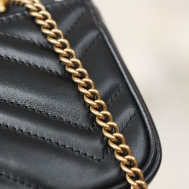 GG Marmont Gucci 476433